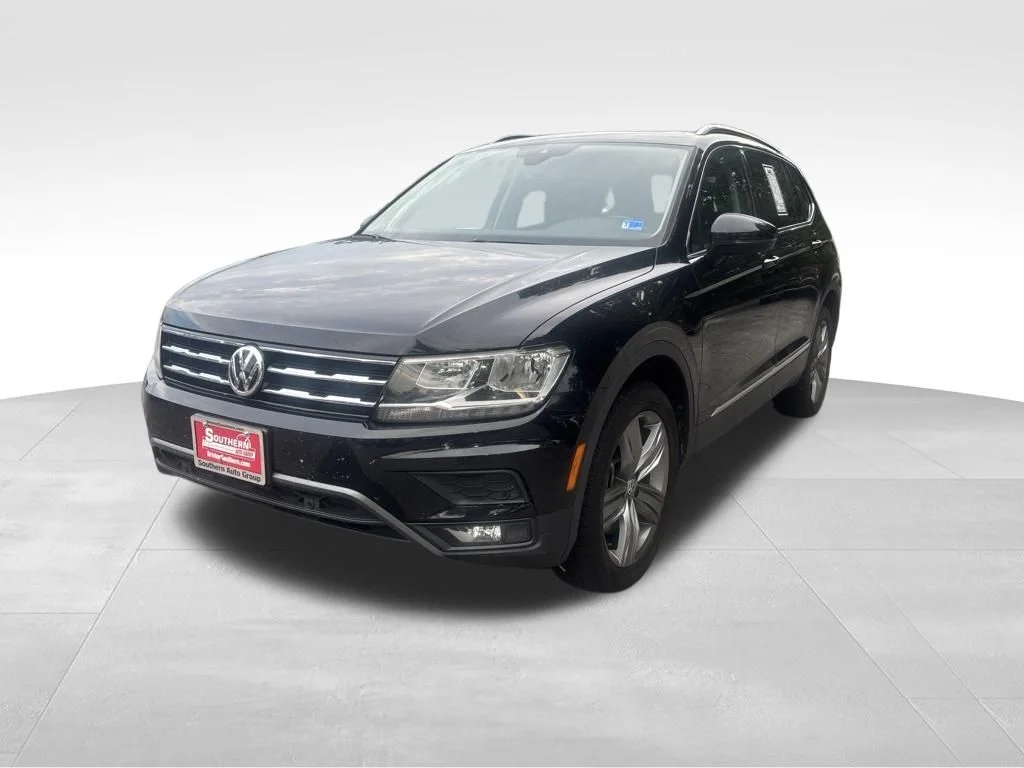Used 2021 Black Volkswagen 2.0T SEL image 28
