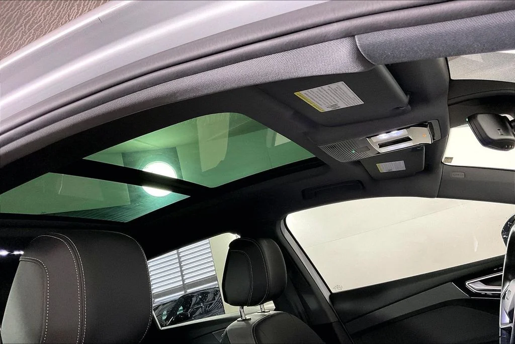 Used 2024 White Audi Premium Plus image 29
