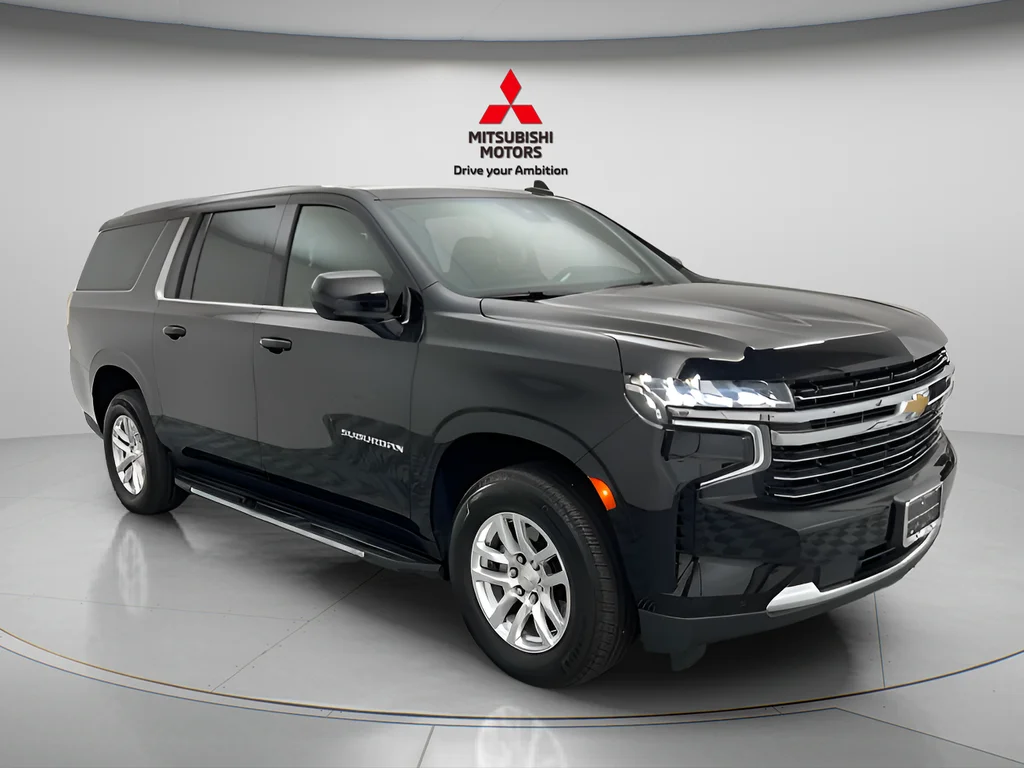 Used 2023 Black Chevrolet LT image 3