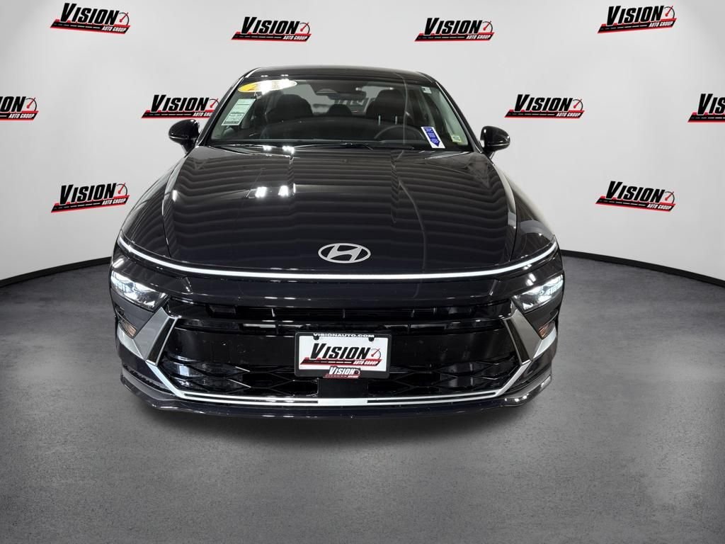 Used 2026 Blue Hyundai SE image 2