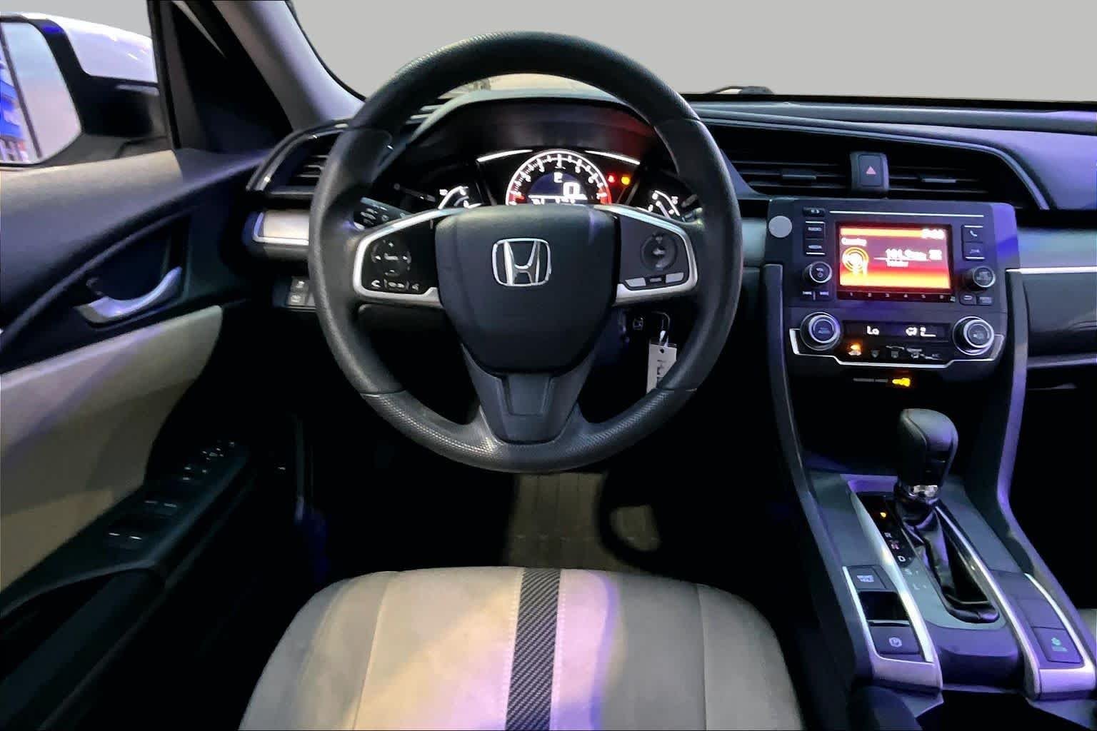 Used 2016 Taffeta White Honda LX image 6