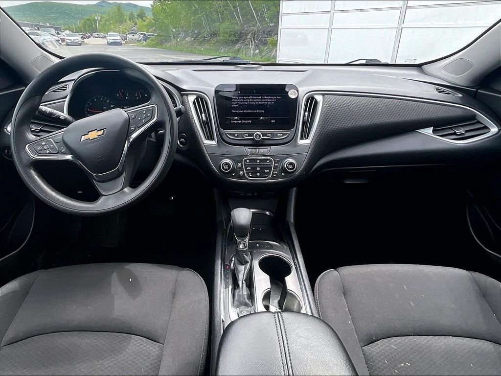 Used 2023 Mineral Gray Metallic Chevrolet  image 21