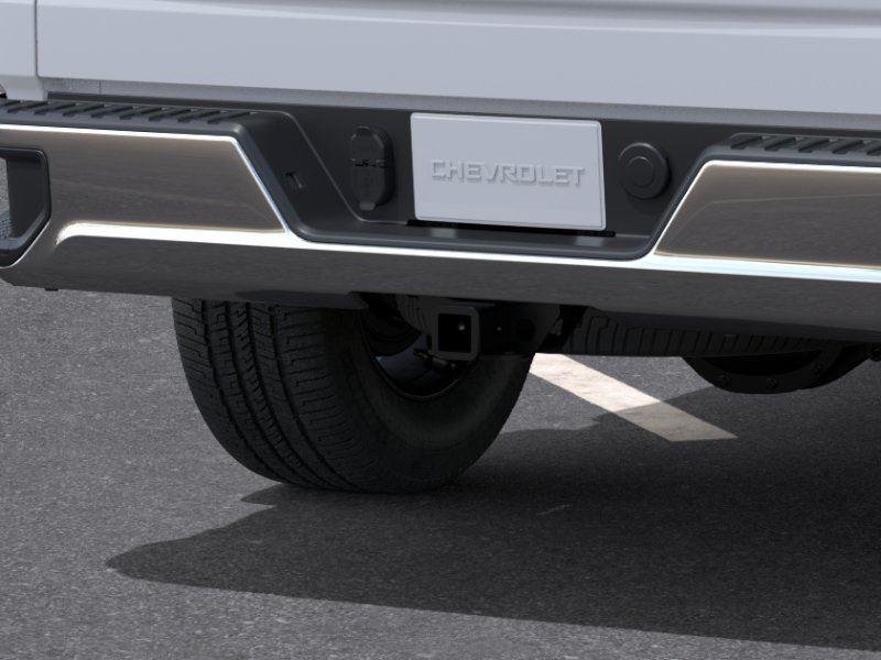 Used 2026 Summit White Chevrolet LT image 14