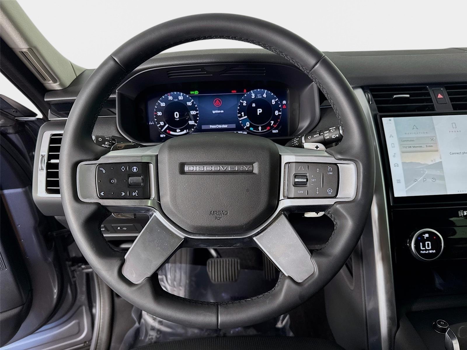 Used 2024 Gray Land Rover S image 12
