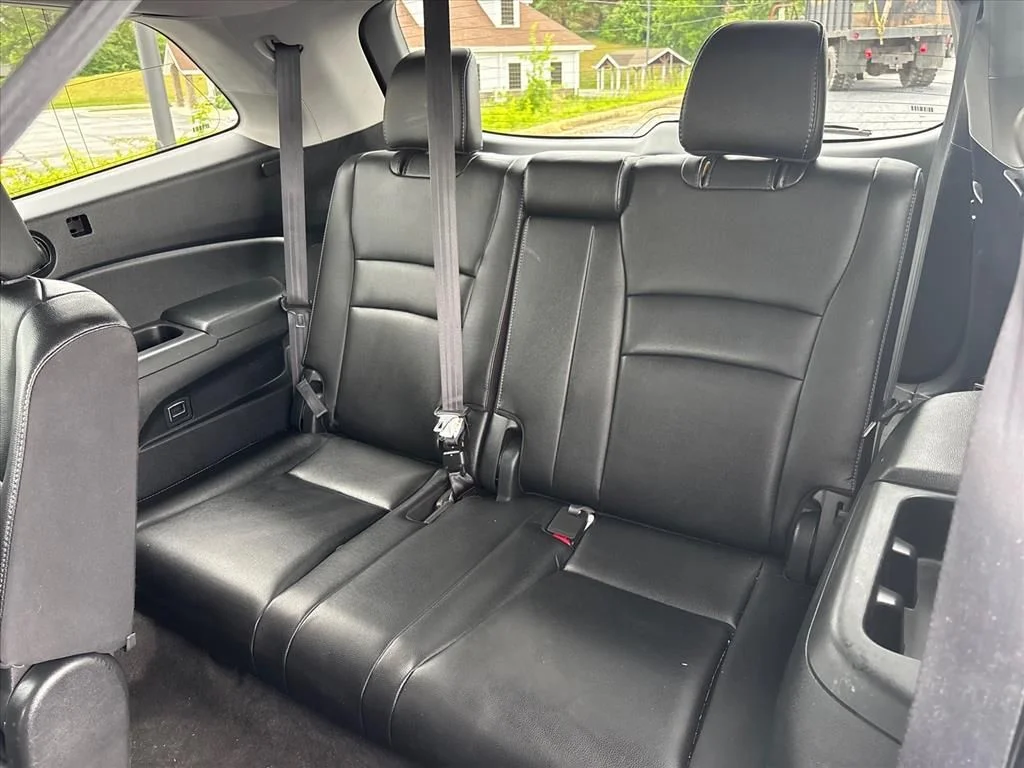 Used 2016  Honda EX-L image 19