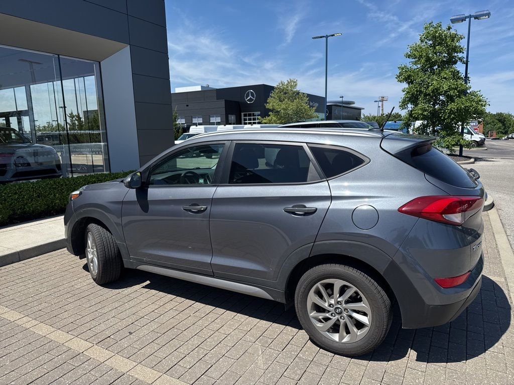 Used 2017 Coliseum Gray Hyundai SE image 8