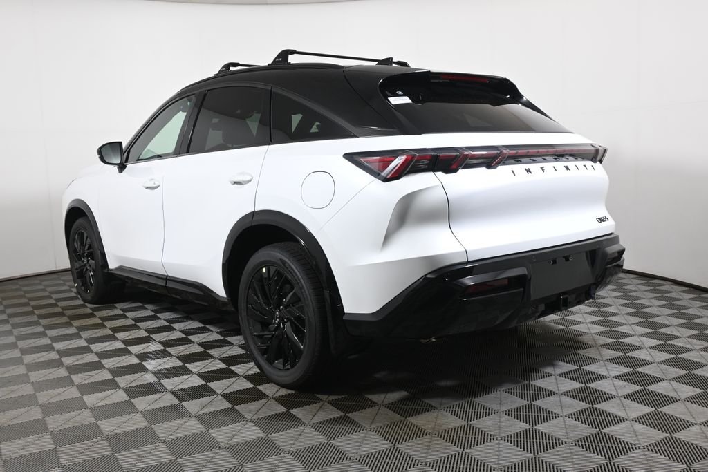 New 2027 2T RAD WHT INFINITI Sport AWD image 5
