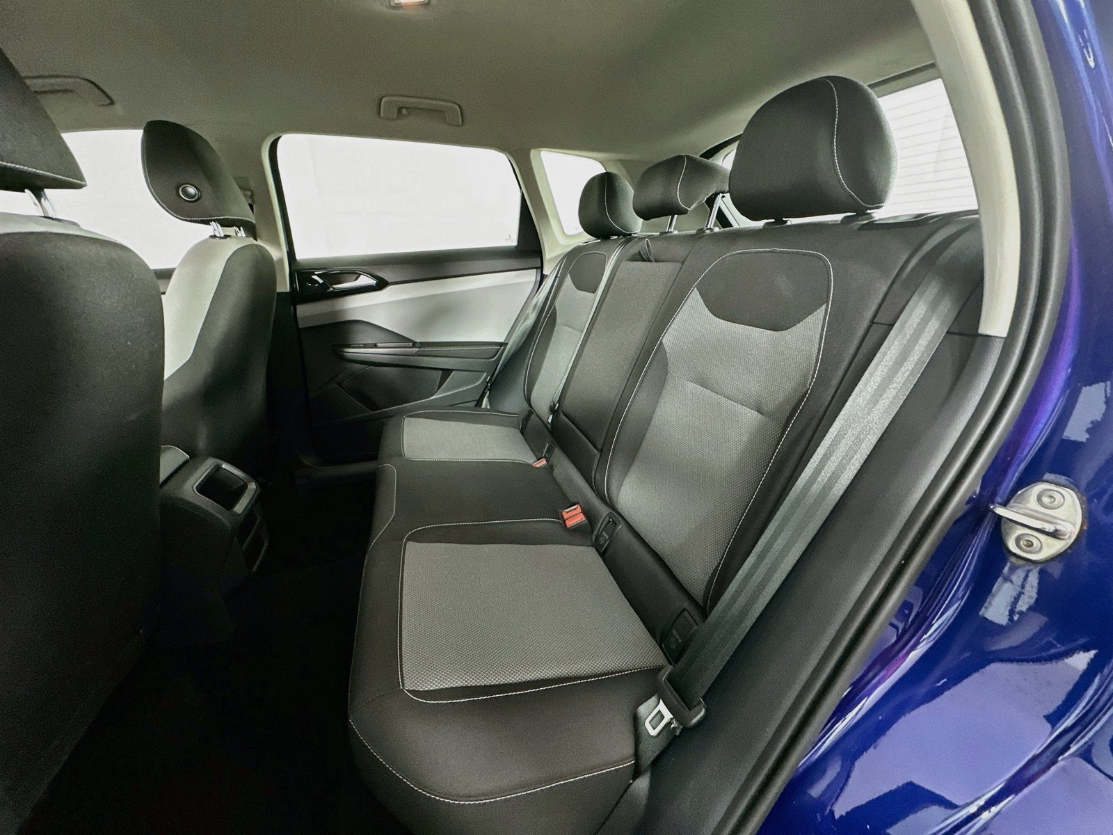 Used 2024 Blue Volkswagen 1.5T S image 23
