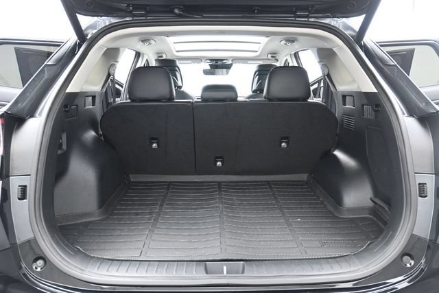 Used 2025 Gravity Gray Kia SX image 24
