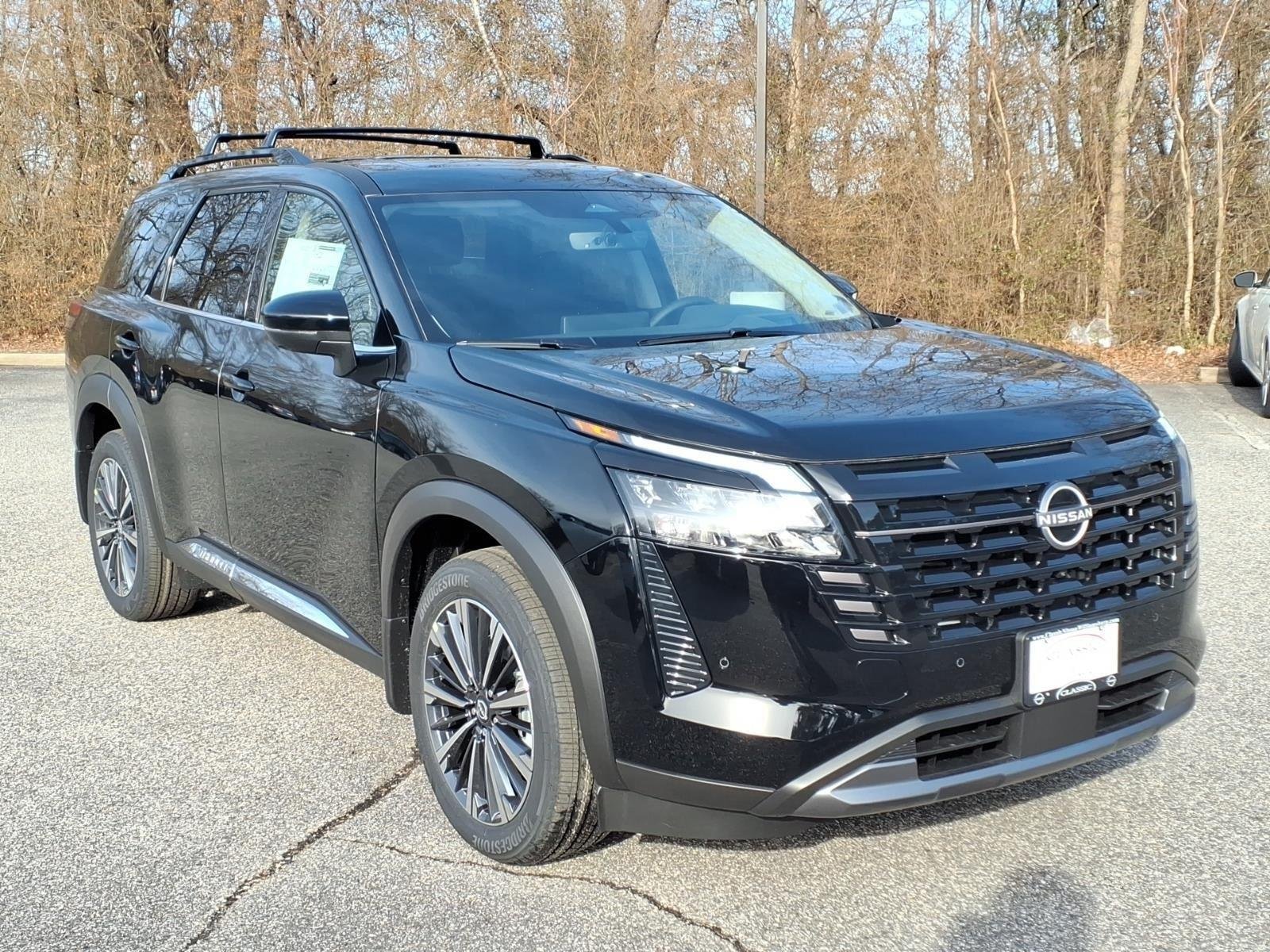 New 2026 Super Black Nissan Platinum image 3