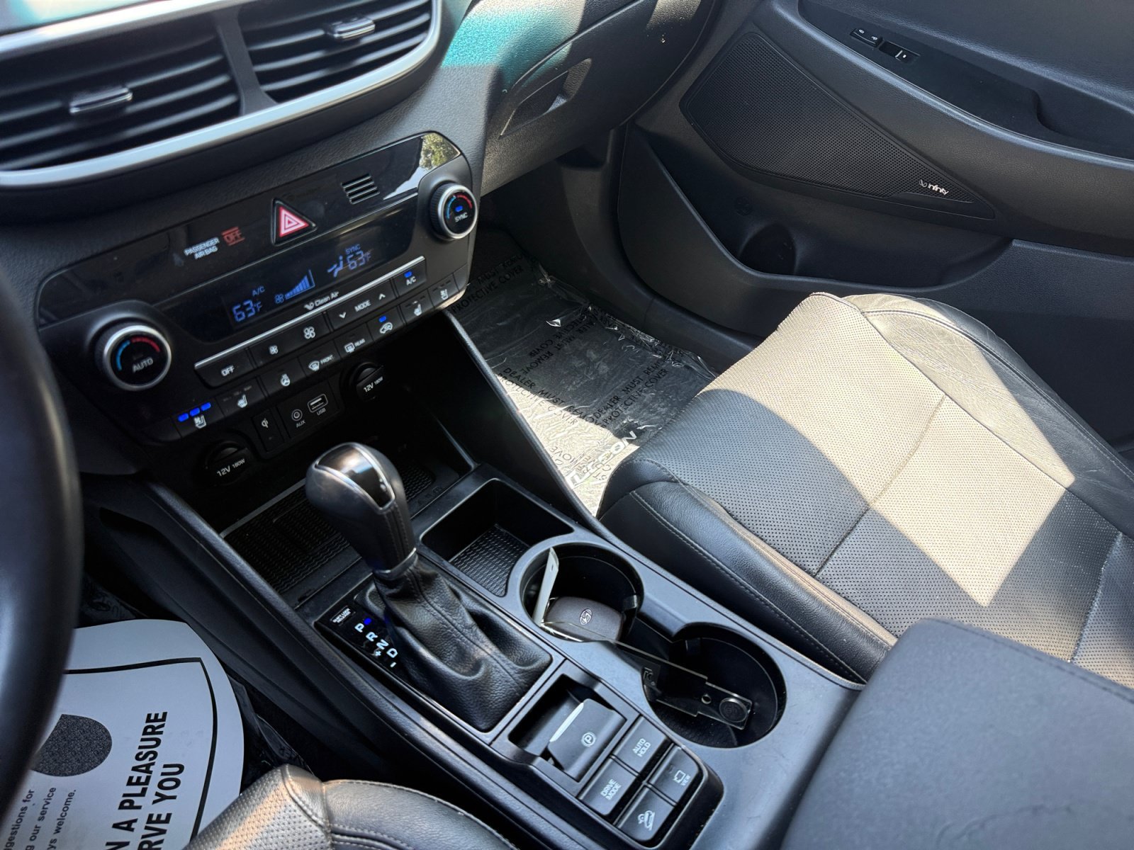 Used 2020 Black Noir Pearl Hyundai Ultimate image 13
