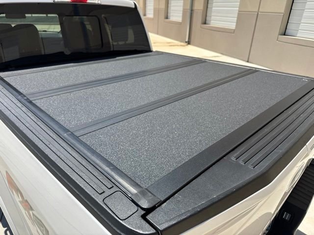 Used 2019 White Ford Lariat image 6