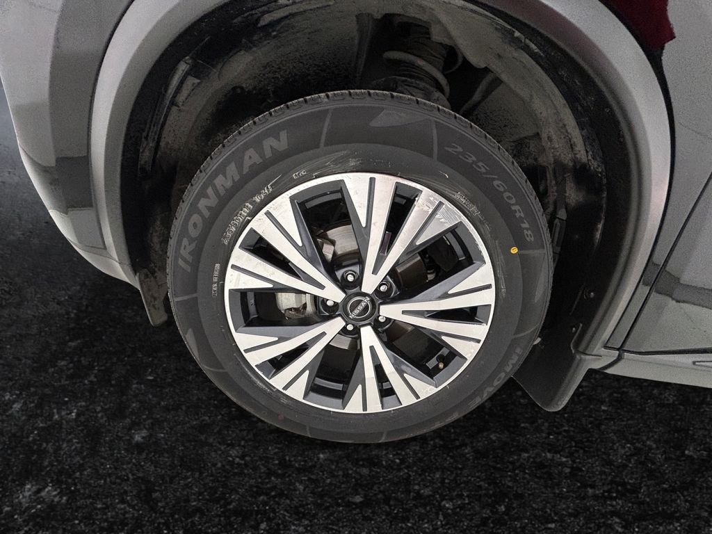 Used 2023 Black Nissan SV image 27