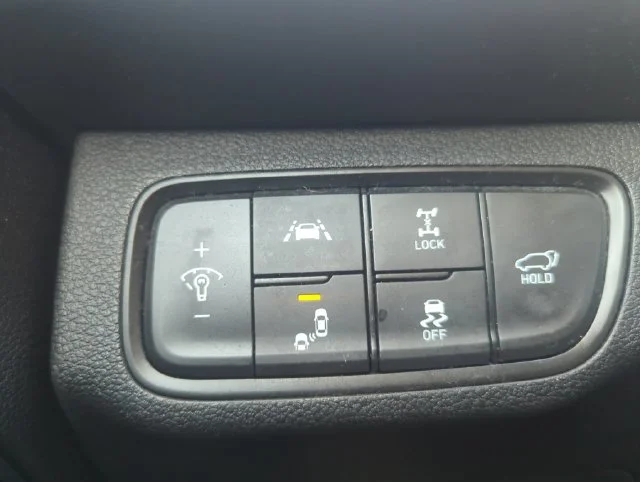 Used 2019 Gray Hyundai SEL Plus image 35