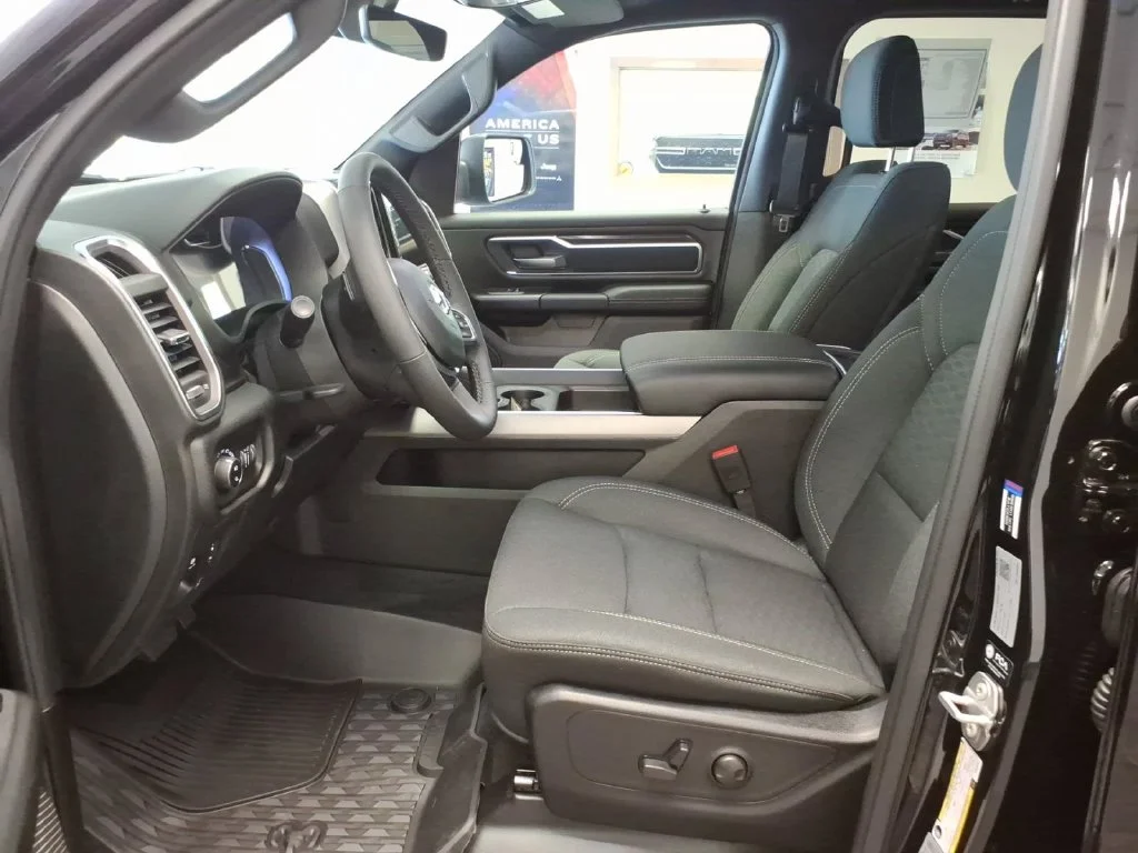 2026 RAM 1500 Big Horn/Lone Star - Photo 8