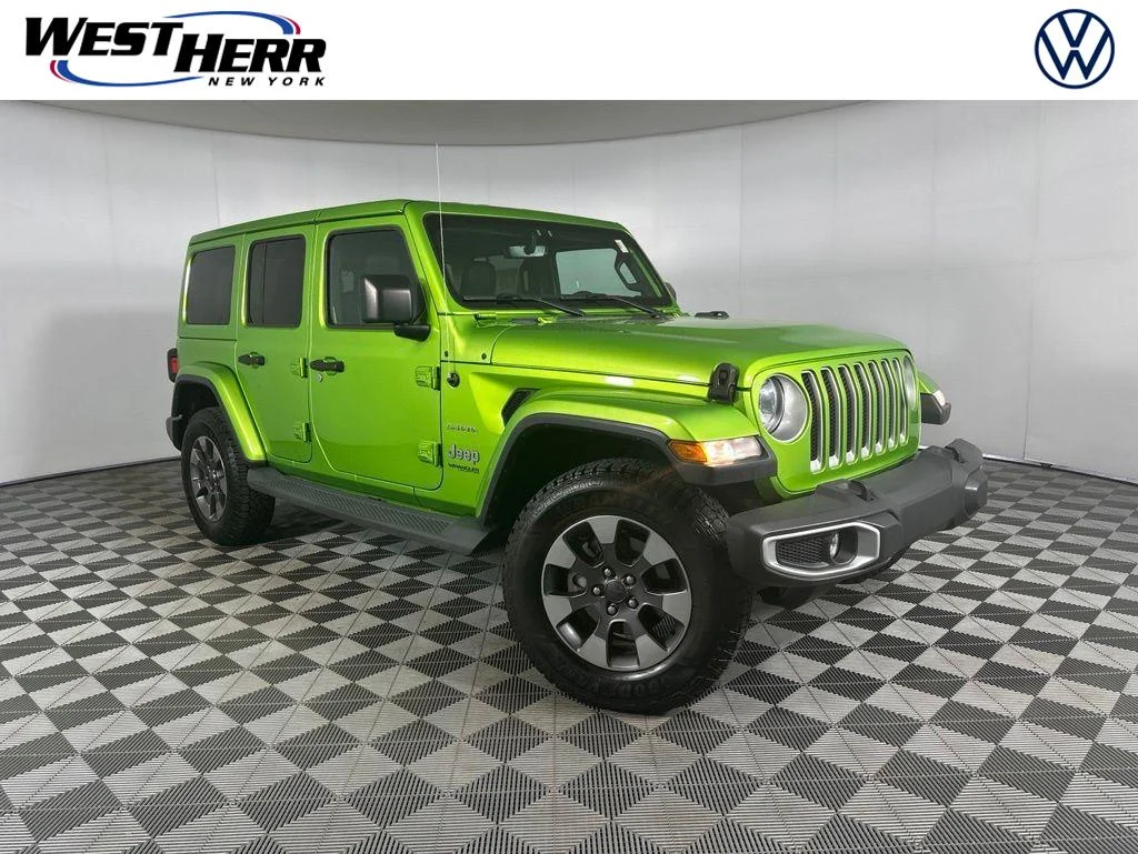 Used 2019 Mojito! Clearcoat Jeep Unlimited Sahara image 1