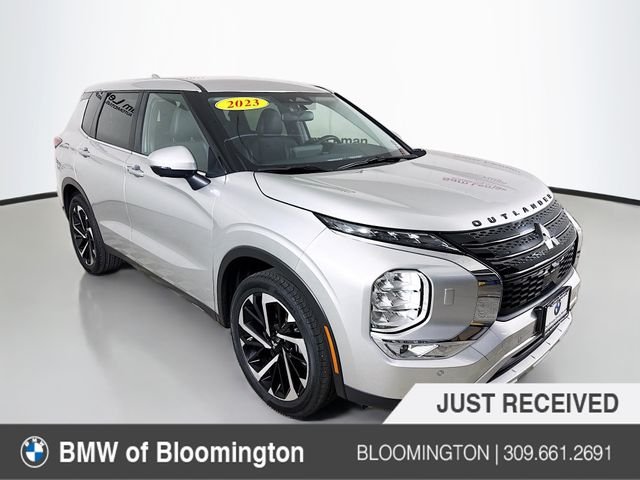 Used 2023 Alloy Silver Metallic Mitsubishi SE image 1