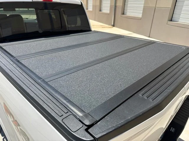 Used 2019 White Ford Lariat image 6