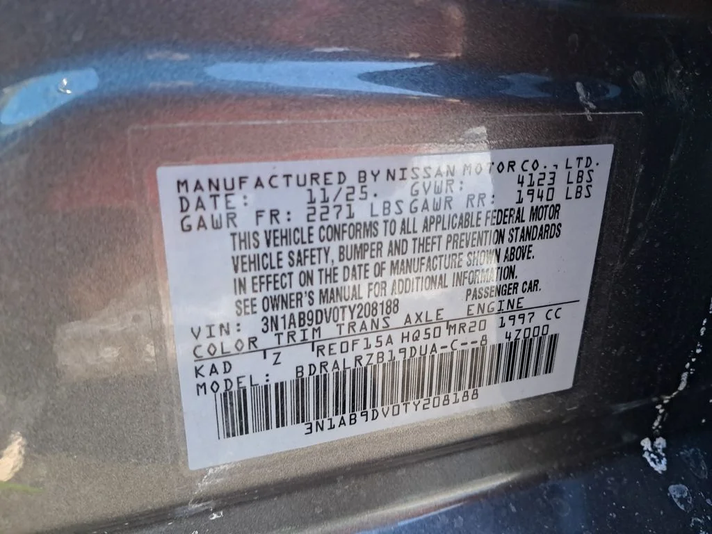 New 2026 Gray Nissan SR image 31