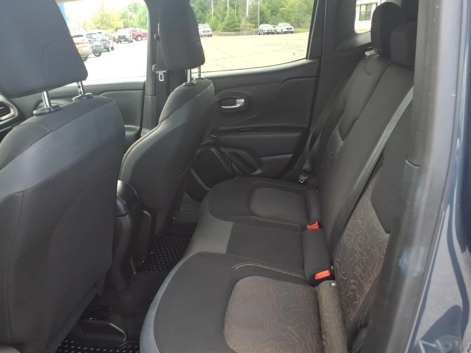 Used 2023 Slate Blue Jeep Latitude image 14
