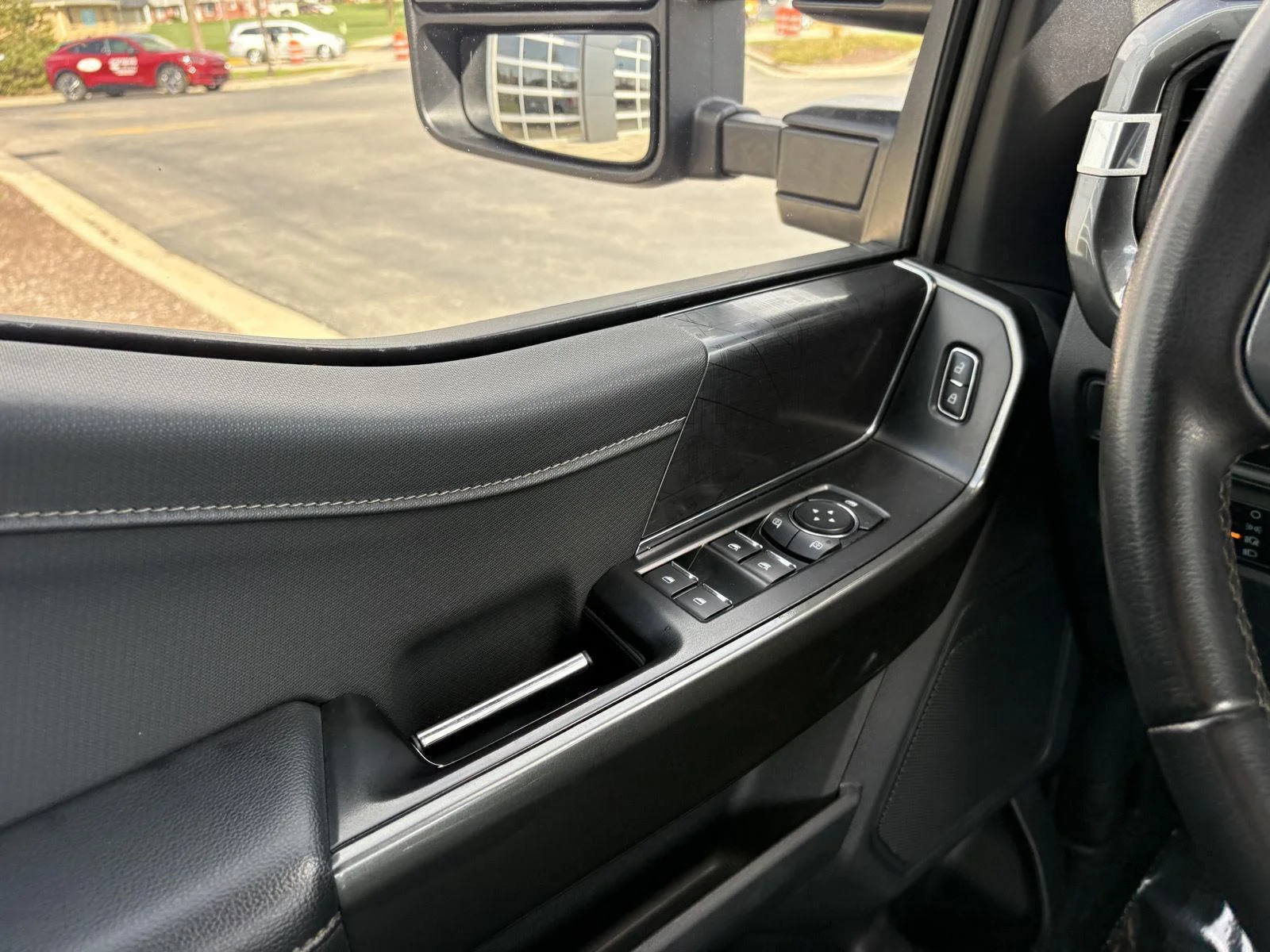 Certified Used 2023 Avalanche Gray Ford XLT image 15