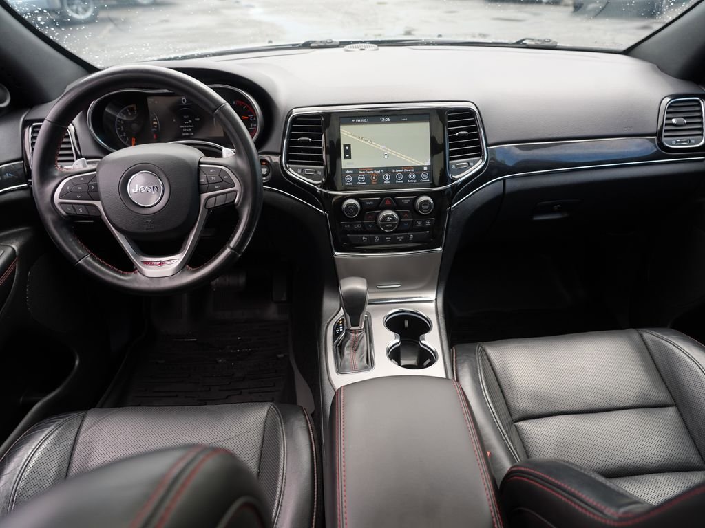 Used 2021 Gray Jeep Trailhawk image 26