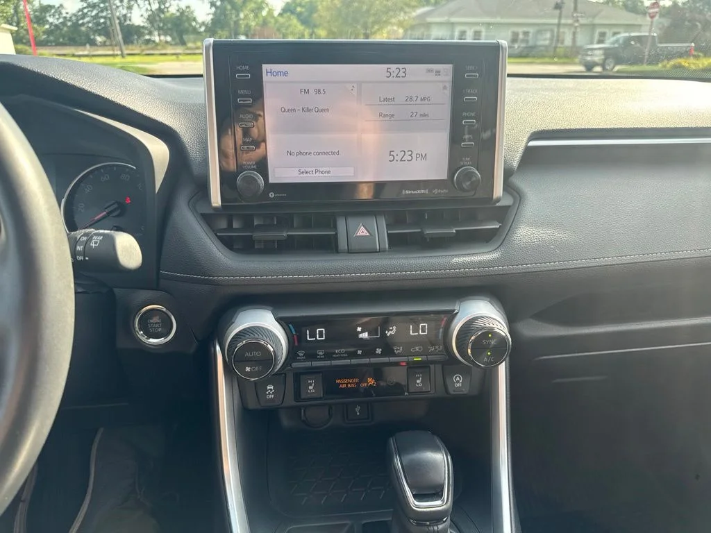 Certified Used 2020 Magnetic Gray Metallic Toyota XLE image 6