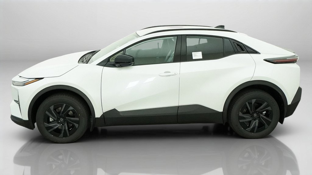 2026 Toyota C-HR SE - Photo 18