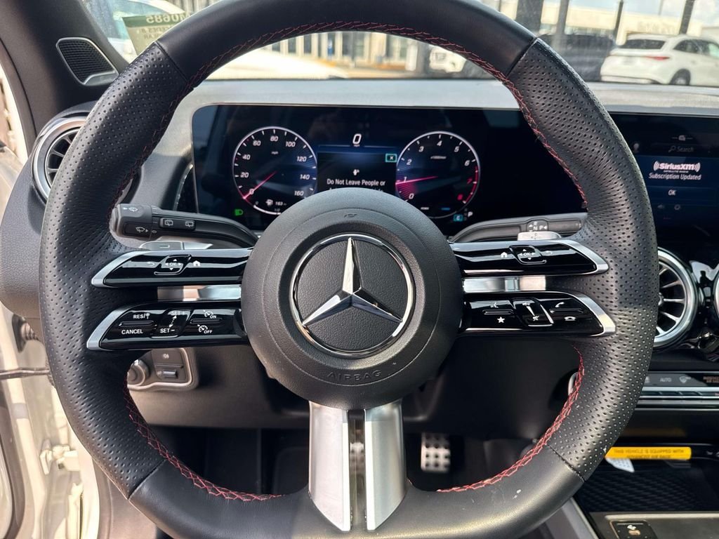 Certified Used 2025 White Mercedes-Benz GLB 250 image 22