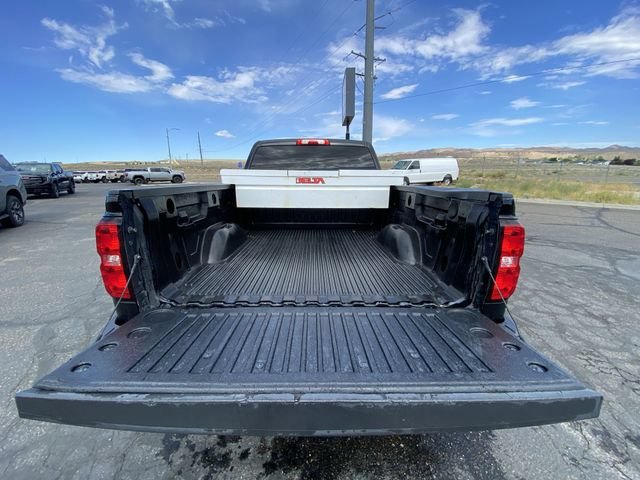 Used 2018 BLACK Chevrolet LT image 22