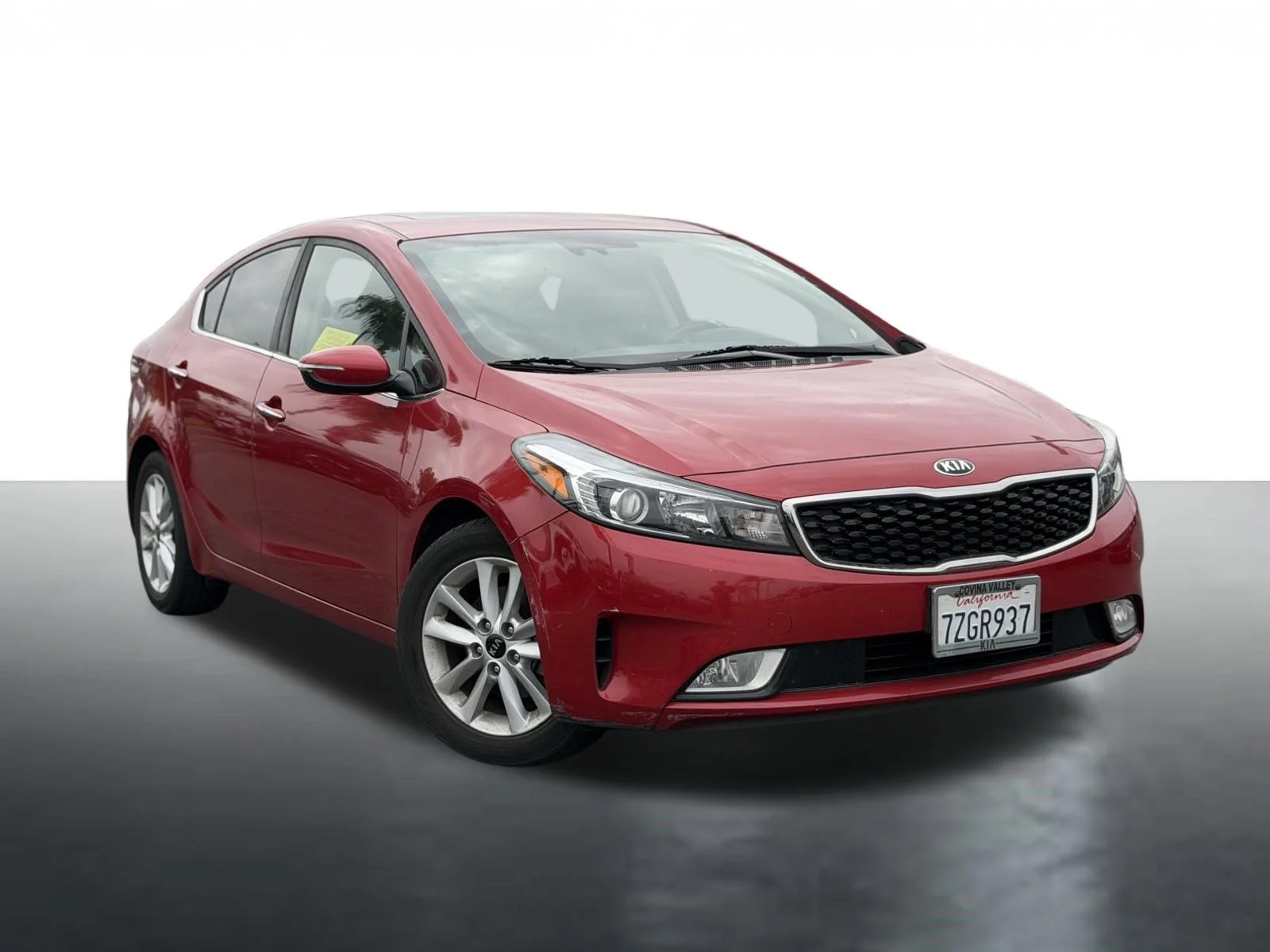 2017 Kia Forte S AT's photo