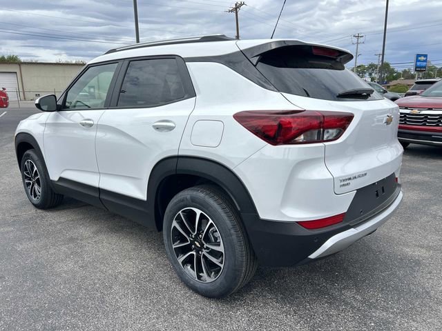 New 2026 Summit White Chevrolet LT image 6
