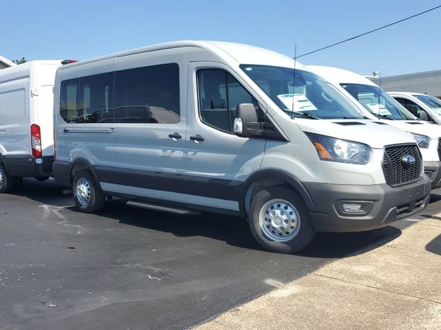 2025 Ford Transit-350 XL