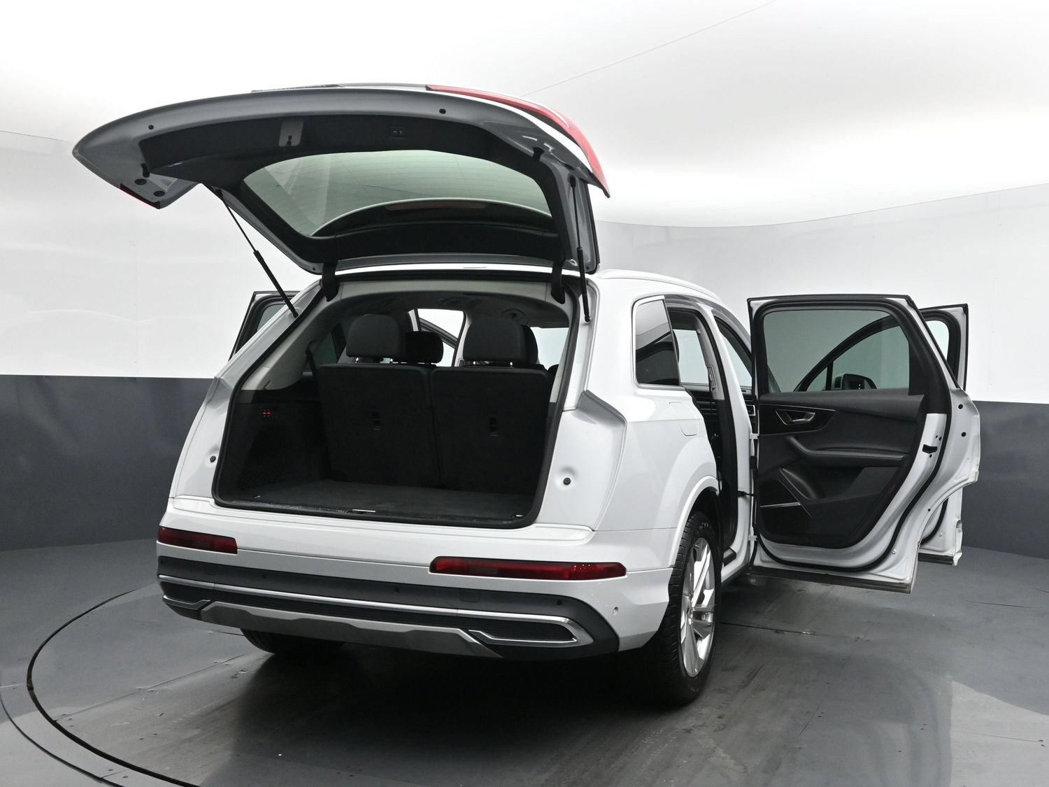 2023 Audi Q7 Premium Plus - Photo 27