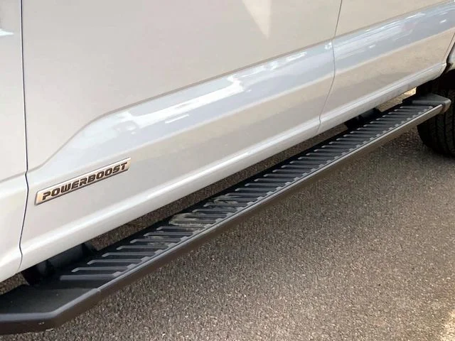 Used 2023 Avalanche Ford XLT image 10