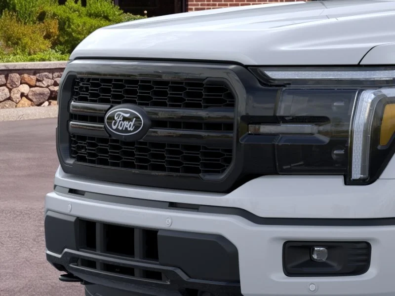 New 2026 Oxford White Ford Lariat® image 50