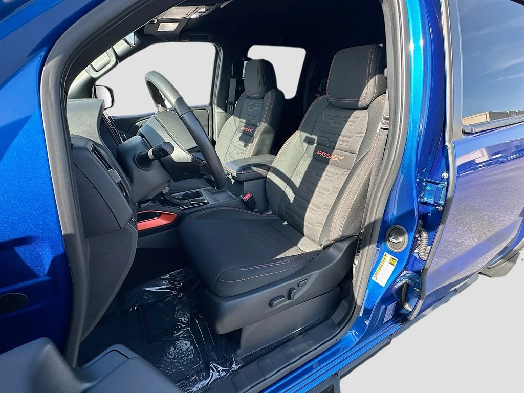 Used 2025 Blue Nissan PRO-4X image 19