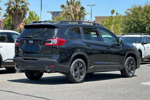 New 2026 CRYSTAL BLACK SILICA Subaru Premium 7-Passenger image 4