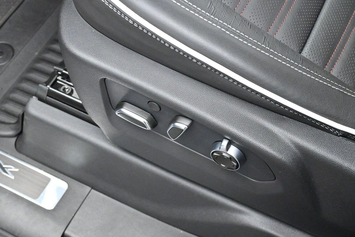 Used 2026 Summit White GMC AT4X image 15