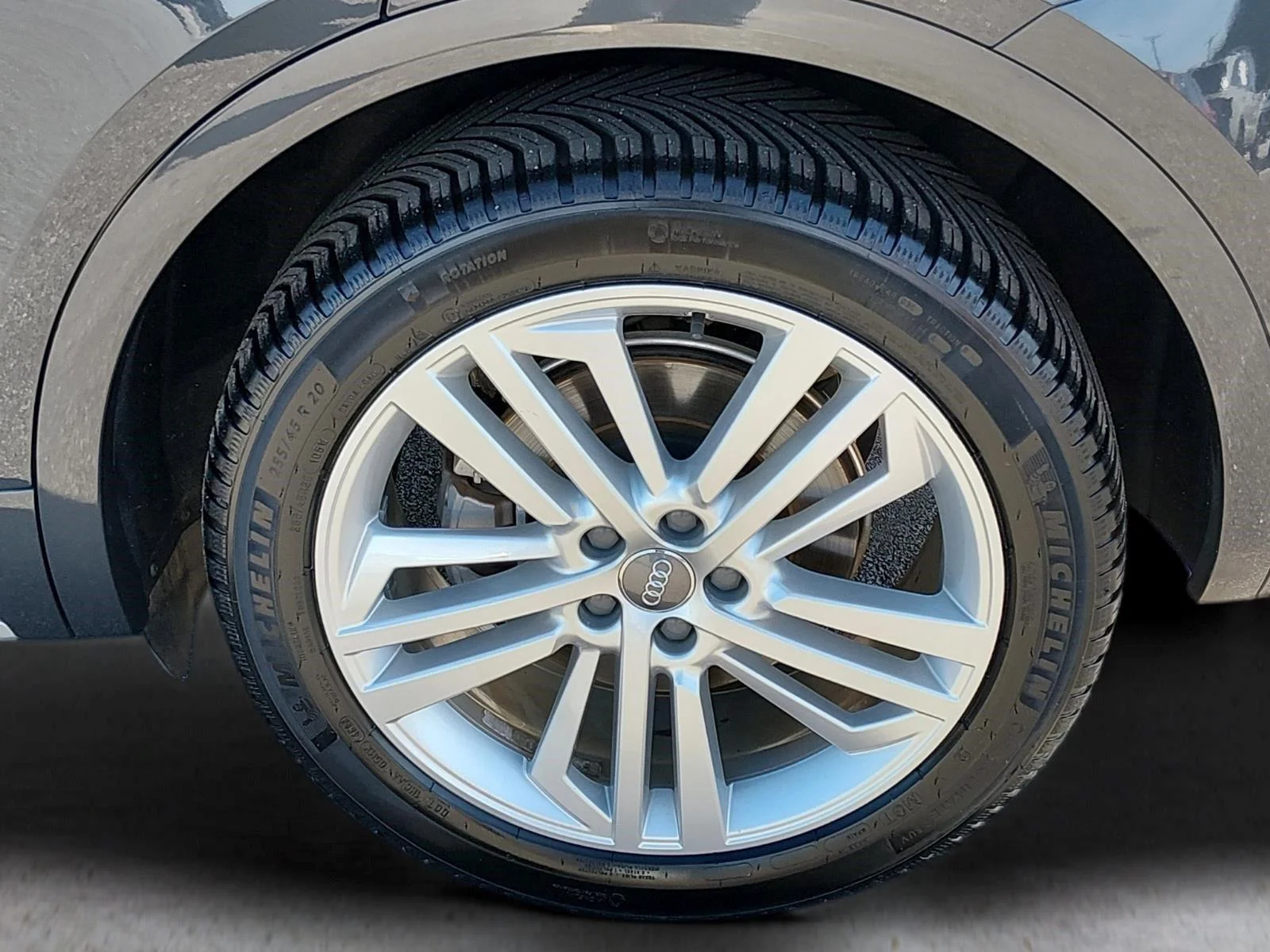 Used 2019 Manhattan Gray Metallic Audi Premium Plus image 12