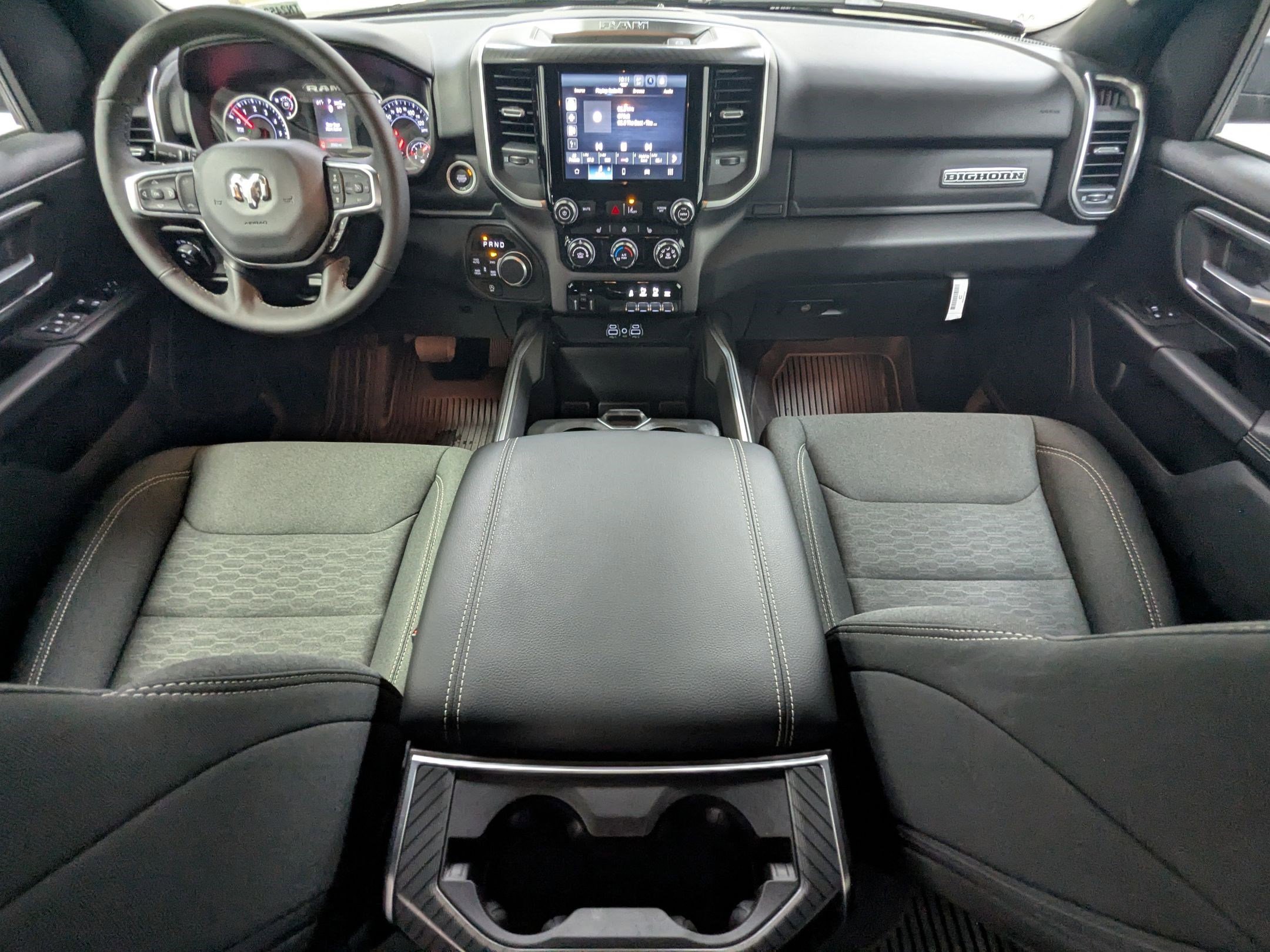 New 2026 Diamond Black Crystal Pearl-Coat Exterior Paint RAM Big Horn image 17