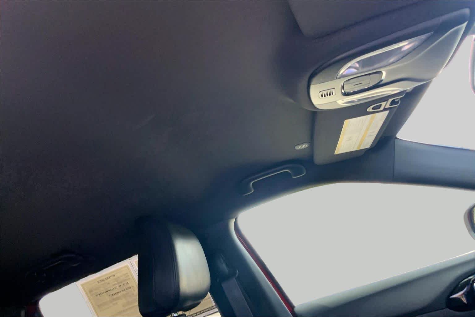 Used 2024 Red Hot Pearlcoat Jeep Trailhawk image 14