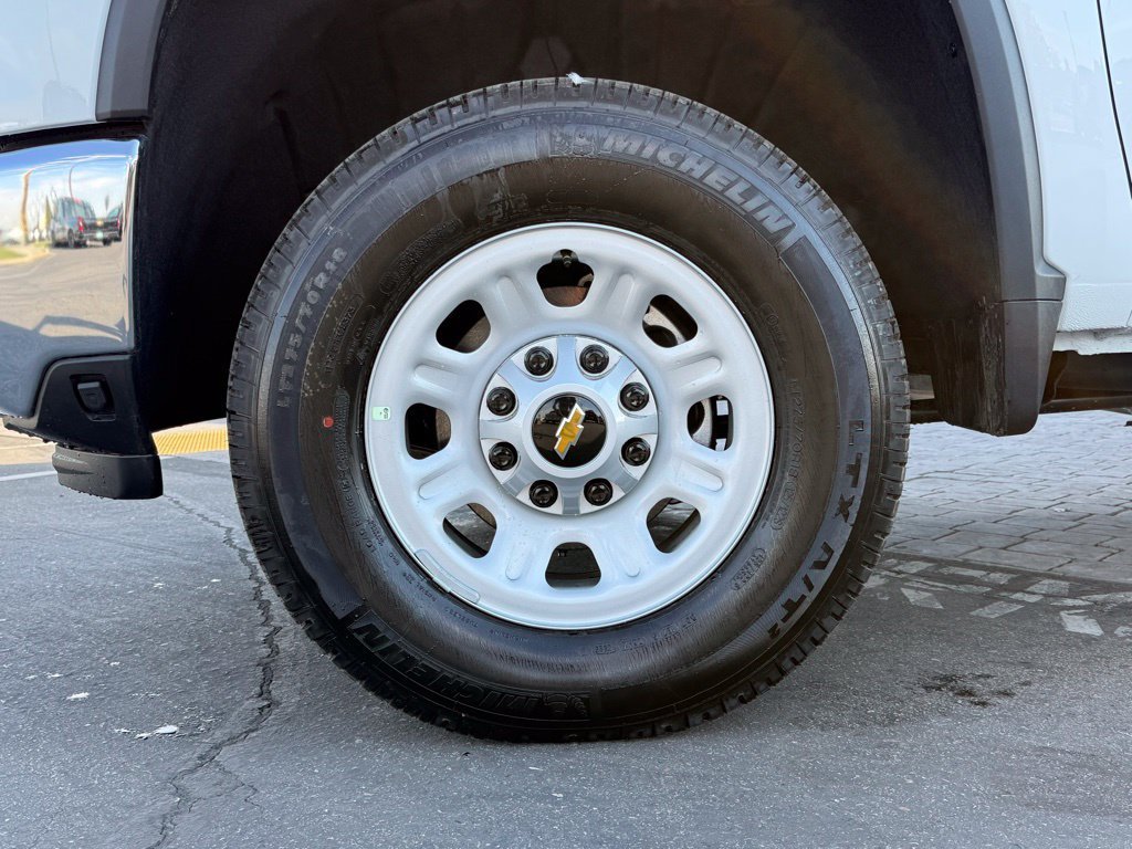 2026 Chevrolet Silverado 3500 HD WT view 4