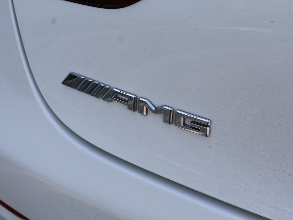 Used 2023 MANUFAKTUR Diamond White Metallic Mercedes-Benz GLC 43 AMG® image 11