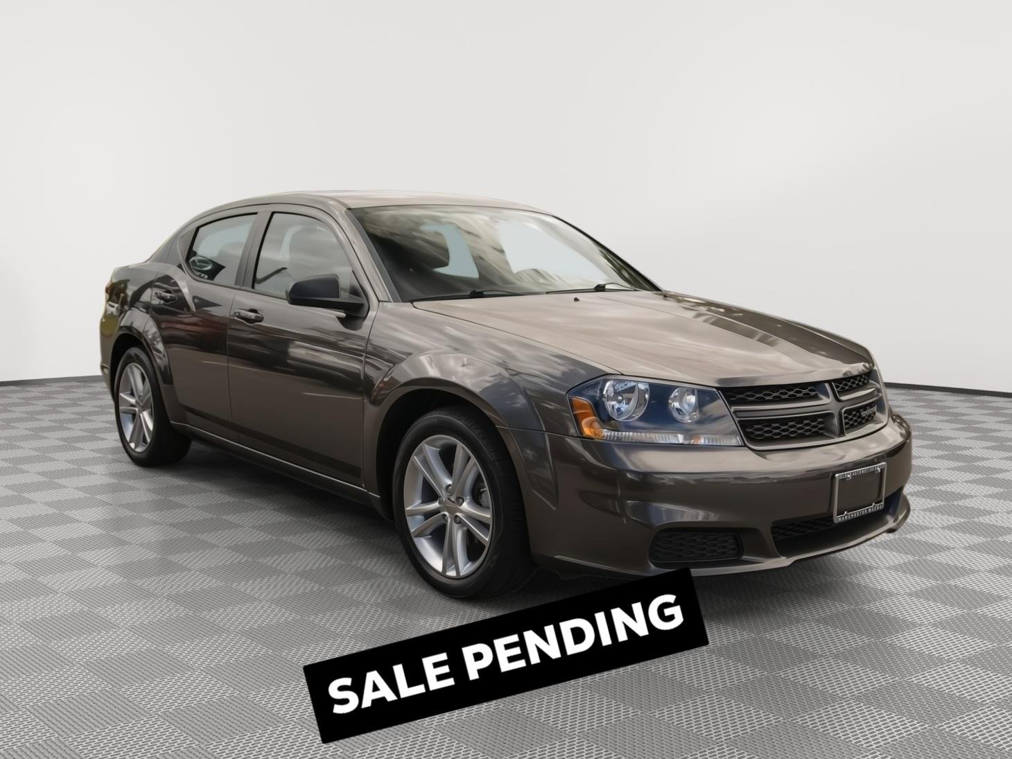 2014 Dodge Avenger SE's photo
