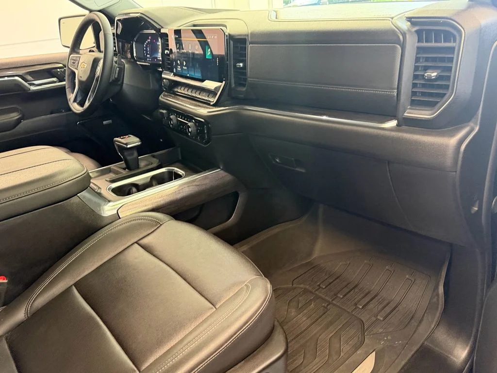 Used 2024 Black Chevrolet LTZ image 19