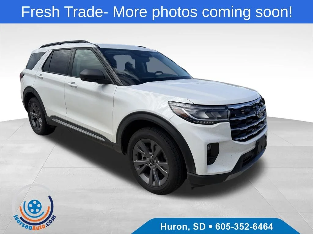 Used 2025 White Ford Active image 1