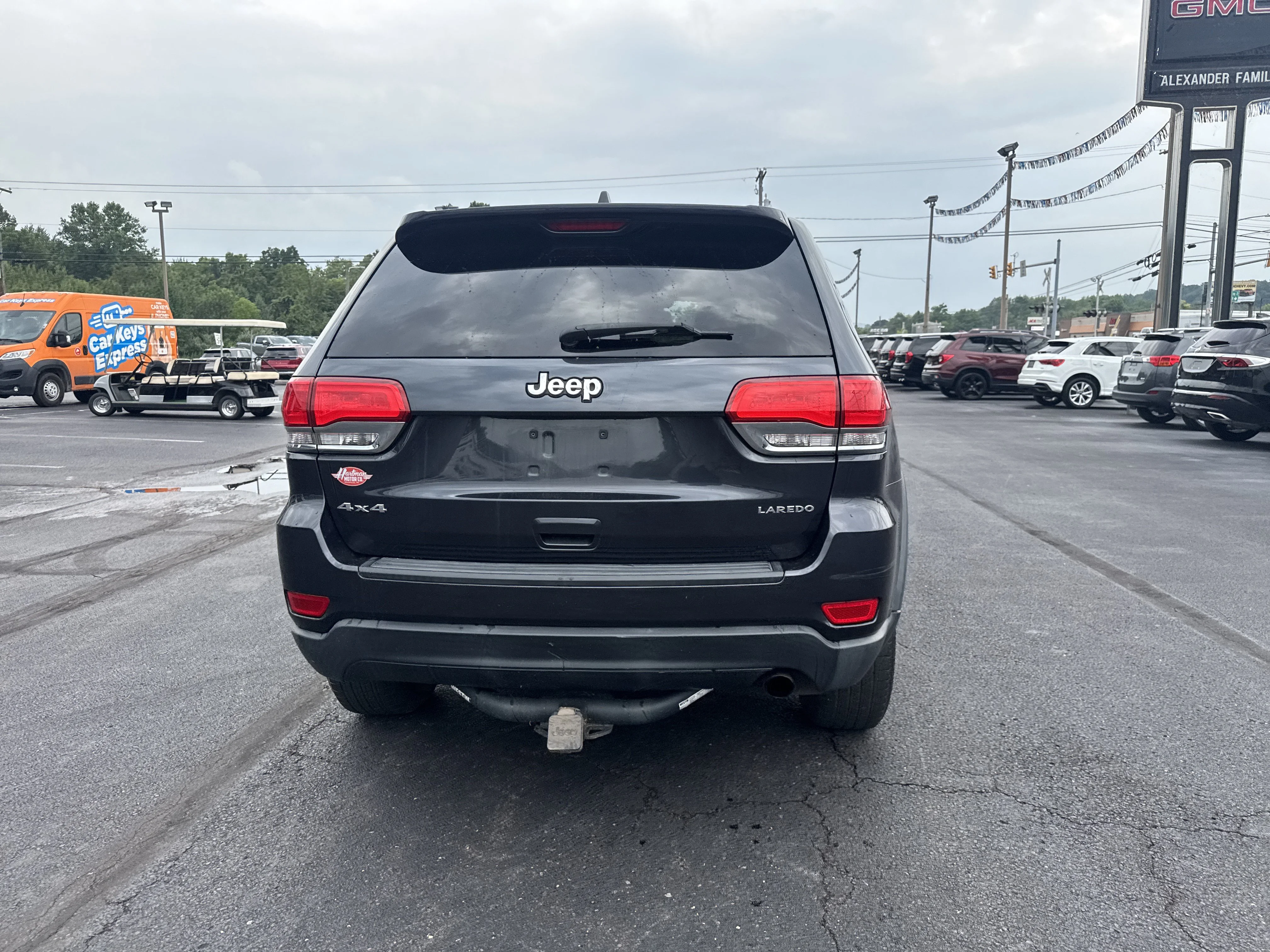 Used 2014 Maximum Steel Metallic Clearcoat Jeep Laredo image 4