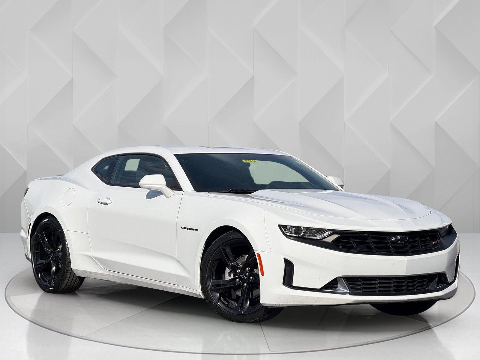 Used 2022 Summit White Chevrolet 1LT image 6
