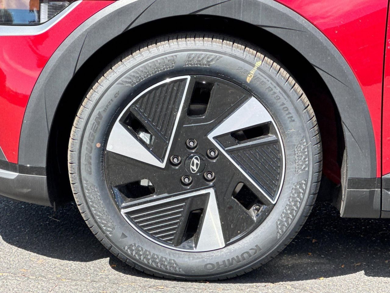 New 2026 Red Hyundai SEL image 25